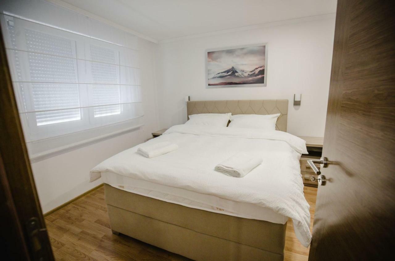 Ferienwohnung Trupl Apartman 5 - Stan Na Dan Brčko Exterior foto